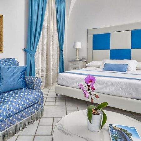 Le Botteghe 59 Capri Bed and Breakfast Εξωτερικό φωτογραφία